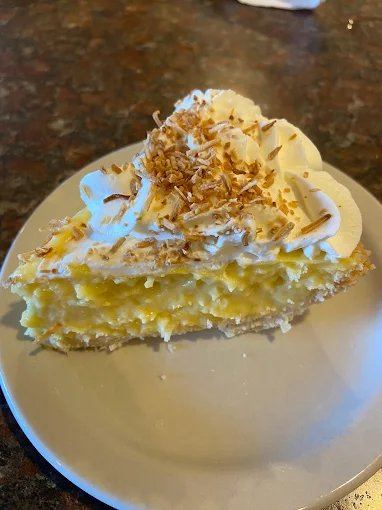 Coconut cream pie